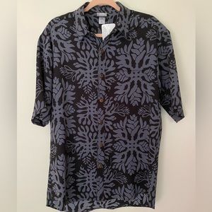 Brand New Manuhealii Men’s Awapuhi Quilt Button Down